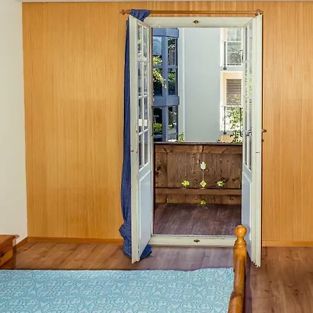 Ausfinn-apartments, Swiss Villa