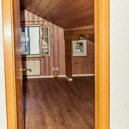 Ausfinn-apartments, Swiss Villa